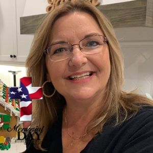 Meet your Posher, Roxanne